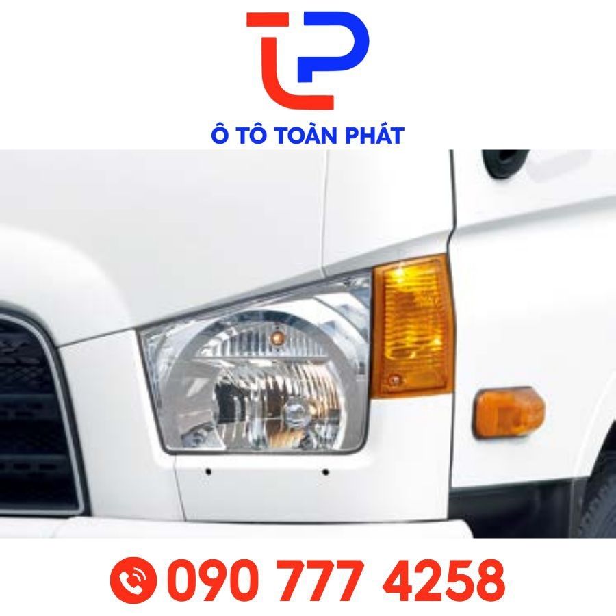 Cụm đèn xe tải Huyndai W750 3T5