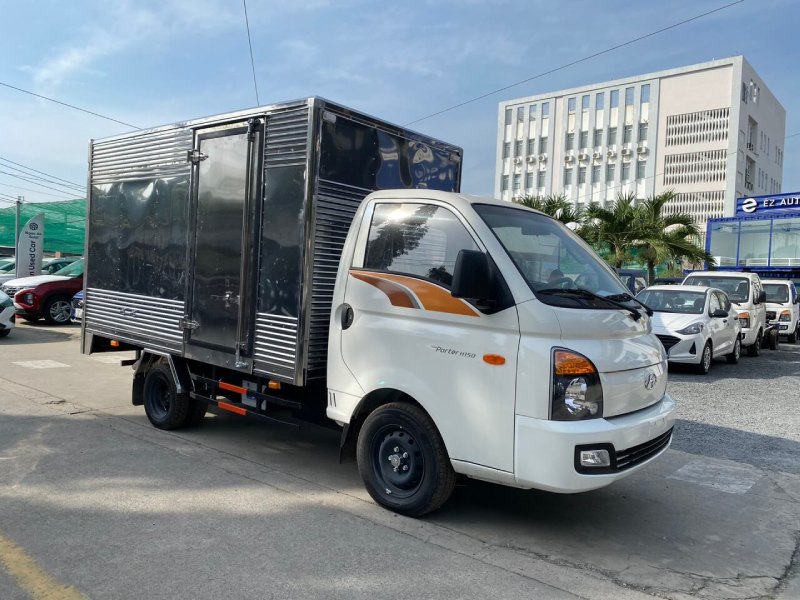 Xe nhập Hyundai Porter 150